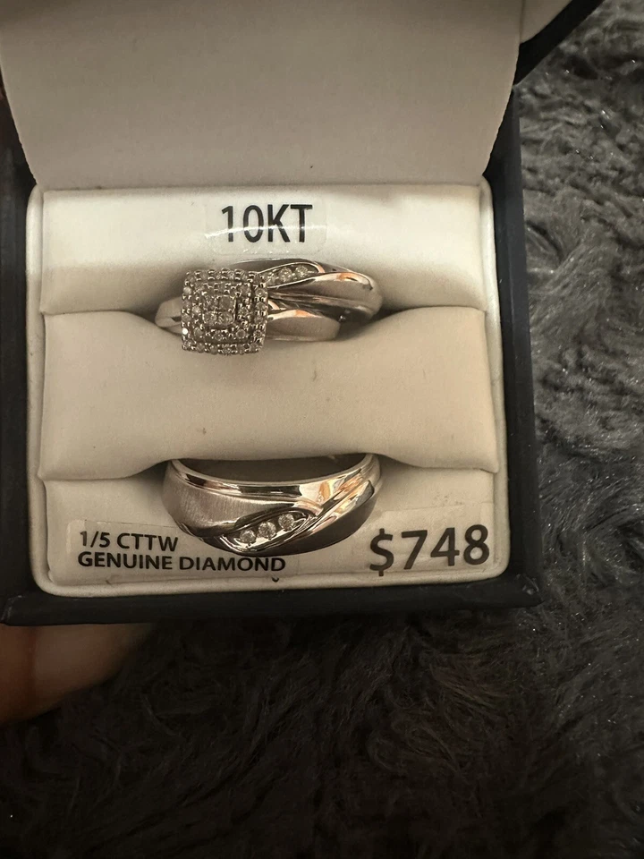 Juego de anillos de compromiso/boda Keepsake talla 7 - dorado/blanco Foto 3 de 3