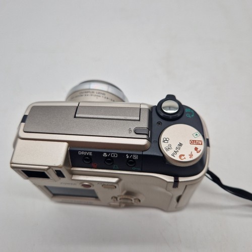 Olympus CAMEDIA 720 Ultrazoom 3.0MP Digital Camera - Metallic silver UNTESTED - Picture 11 of 11