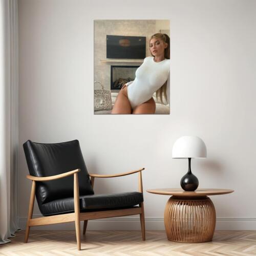 404491 Kylie Jenner body WALL PRINT POSTER US - Picture 5 of 7