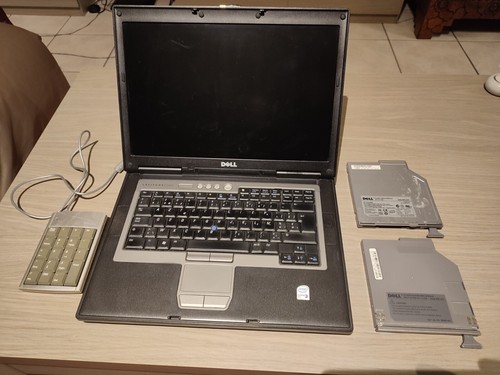 Dell Latitude D830 Disquette 3.5’’ et CD-RW/DVD-ROM amovibles - Photo 3/4