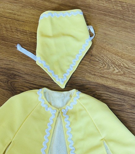 Vintage 1960’s Little Girl Cape And Bonnet Size 4-6, Yellow & White, Handmade - Picture 3 of 6