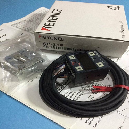 1PC New KEYENCE AP-31P AP31P Pressure Sensor - Picture 1 of 5
