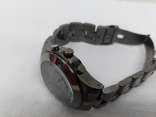 Reloj para mujer Marc by Marc Jacobs resistente al agua acero inoxidable peltre - Imagen 9 de 15