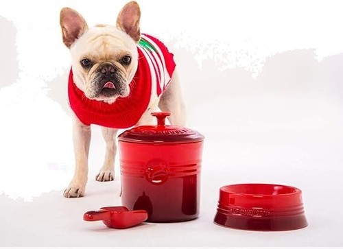 Le Creuset Pet Food Container with Scoop Flint Dog Cat Food Stocker Japan NEW - Picture 8 of 10