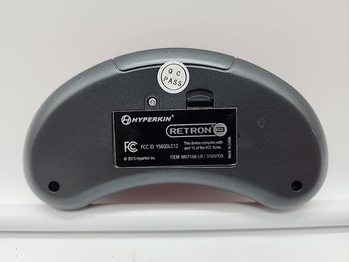 Hyperkin RETRON 3 Wireless Red Controller 2.4 GHz Replacement Gamepad 6 Button - Picture 3 of 5