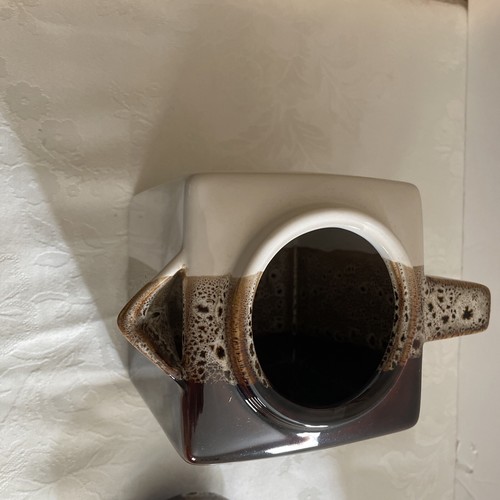 A six piece tea set - Picture 18 of 24