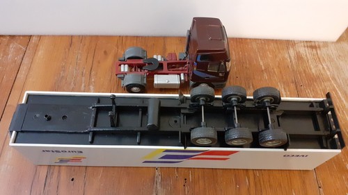 Old Cars Iveco Eurostar 1/43 con semirimorchio - Foto 7 di 9