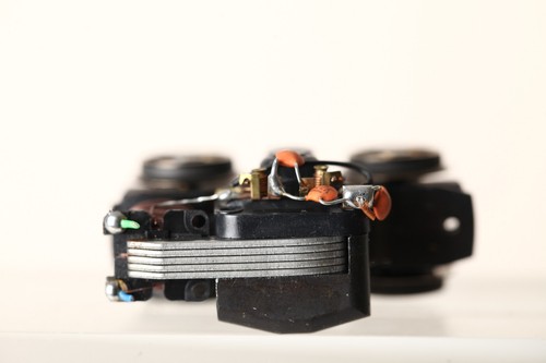 Märklin H0 Ersatzteil für BR E 128 518-8 12X Motorblock Getriebe (315801) E5908E - Bild 3 von 4