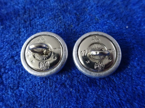 A24-9) 2x Uniform Knopf Button BW BGS Polizei 17mm silber Adler gestempelt - Bild 2 von 3