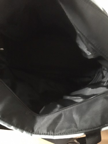 New Queen Mary Travel Overnight Bag Size 14.5” Height 16” Length 6.5” Width - Picture 5 of 6