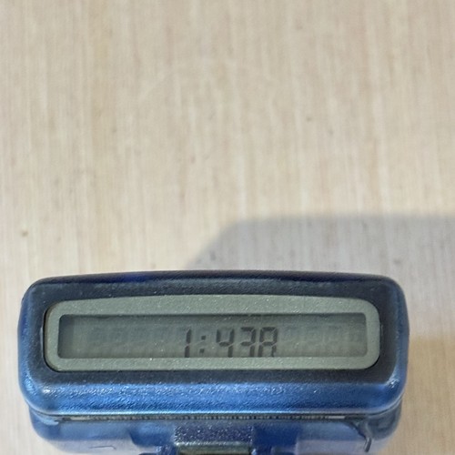 Vintage Motorola Pager Beeper Clear Blue See-Through Working w/Clip Read Info!! - Zdjęcie 6 z 13