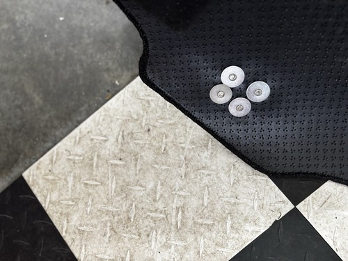 2014 Nissan GTR Floor Matt’s Metal Logo - Picture 8 of 9