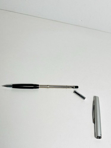 Vintage Pentel 3 Mechanical Pencil-0.3mm-Black and Silver-Made In Japan - Picture 5 of 6