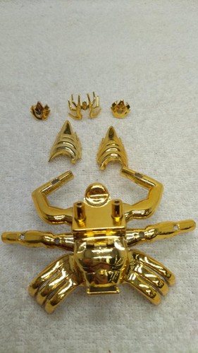 BANDAI Saint Seiya Cancer Cloth Action Figure Gold Saint Knights Zodiac - Picture 12 of 13