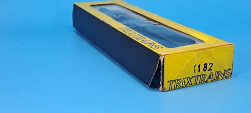 Trix Trains 1182 - OO Gauge - BR 4-6-2 Class A1 'Flying Scotsman' 60103 - Picture 21 of 22