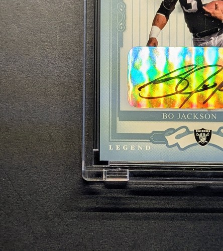 BO JACKSON Auto 2004 Donruss Classics Significant Signatures Platinum SP /25 - Picture 4 of 7