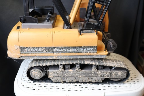 Carson 1:12 Seilbagger Crawler Crane Dirt Version RC Greifer - Bild 7 von 9