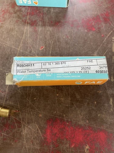 BMW Coolant Temperature Sensor Switch 535i 635csi 735i M6 733i  62161360870 - Picture 3 of 3