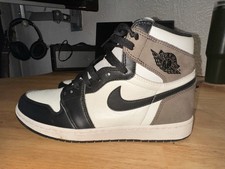 Air Jordan 1 High OG Dark Mocha
