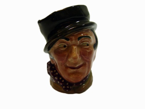 FIGURINE petite cruche personnage Sam Weller ROYAL DOULTON achats 3 1/2