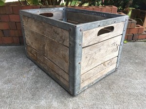 Image Is Loading Vintage Wooden Milk Crate Borden 039 S Dairy Image Is Loading Vintage Wooden Milk Crate Borden 039 S Dairy