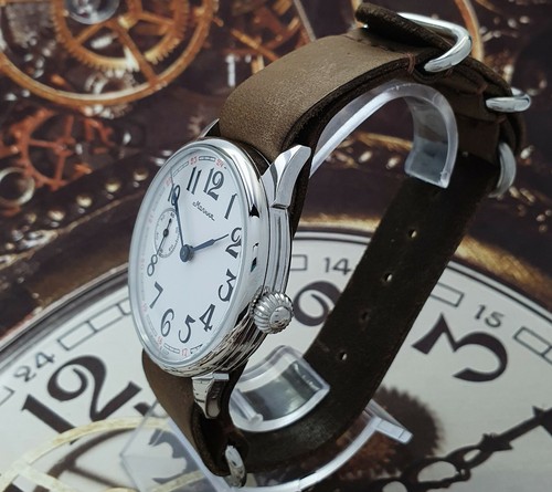 Vintage Watch USSR Marriage 3602 Soviet Mens Wristwatch mechanism MOLNIJA ChK-6 - Picture 8 of 12