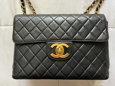 CHANEL Chain Shoulder Bag Clutch Black Quilted Flap Lambskin Purse