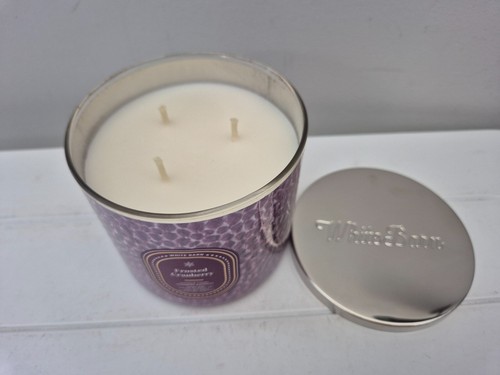 Bath & Body Works 3 wick candles - Picture 46 of 153