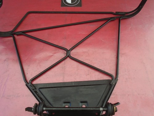 96 97 98 99 00 01 02 BMW Z3 SPARE TIRE HOLDER HOUSING BRACKET RACK CARRIER - Picture 4 of 7