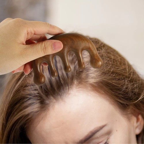 women Hair Massage Comb Gua Sha Tool Wooden Scalp Gold Sandalwood Combs - Picture 9 of 9