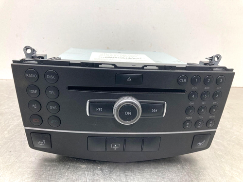 2011 Mercedes C-Class C300 Radio Navigation Command Head Unit CD OEM 2049007402