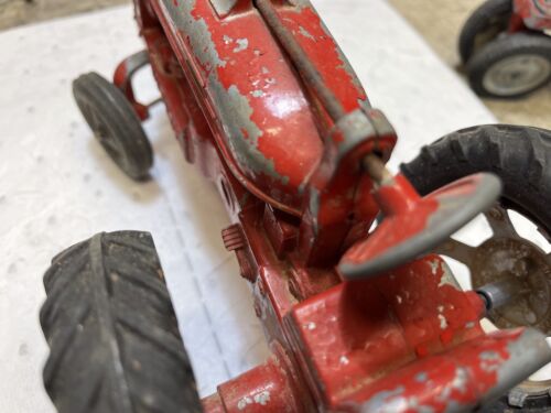 Vintage Hubley Ford Toy Tractor - Picture 5 of 7