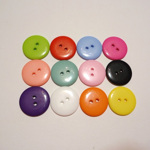 25 Stück Bunte Runde Resin Harz 2 Löcher Knopf/Knöpfe 23mm / 2,3cm Basteln Nähen - Bild 3 von 3