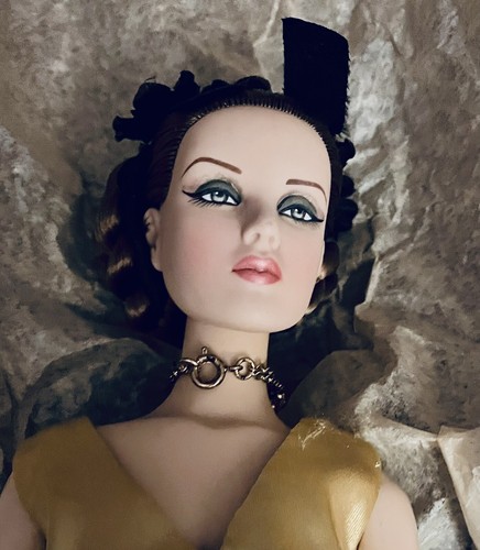 2011 LE Tonner Allure Antoinette Fashion Doll Same Multi Joint Body Cami & Jon - Picture 6 of 15