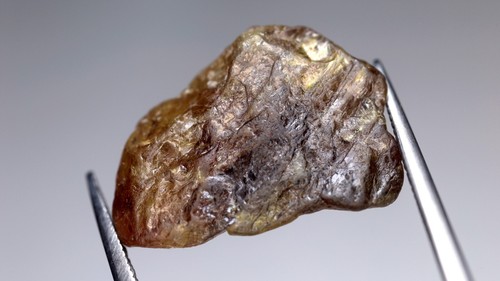 Superb Certified 20.35ct Natural Unheated Brown Sapphire Tanzania Rough 21x15mm - Picture 8 of 8