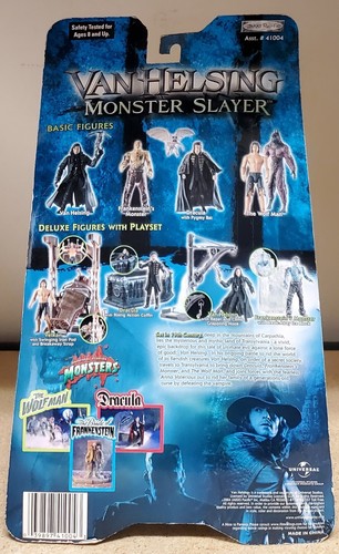 Van Helsing Monster Slayer Biting Action Dracula with Pygmy Bat Action Figure - Picture 7 of 7