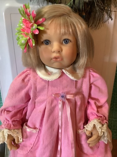 Doll Artist Doll, Vinyl - Picture 3 of 15
