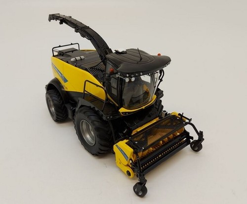 MARGE MODELS - NEW HOLLAND FR650 Mietitrebbia - Ruote grigie - Edizione limit... - Foto 5 di 8