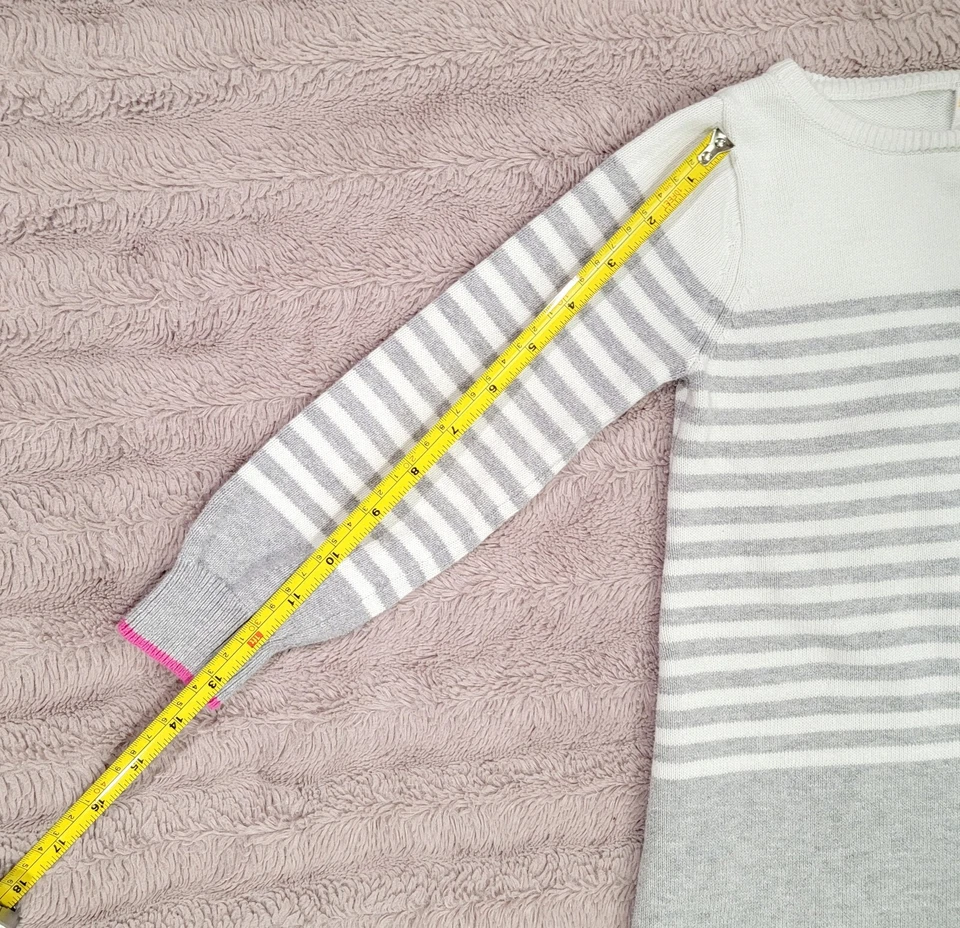 Gymboree Girl's 4 Gray/White Striped Knit Tunic Sweater w/ Pink Shoulder Bow - Image 4 of 4
