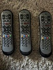 LOT OF 3 XR2 COMCAST XFINITY CABLE BOX DIGITAL TV REMOTE CONTROL HDTV MY DVR