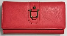 *BRAND NEW* Charming Charlie Coral Womens Large 7.5” Wallet