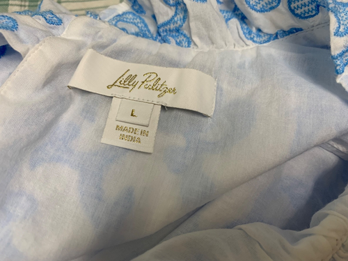 Top Lilly Pulitzer Dahliana talla L blanco azul bordado sin mangas lazo con volantes - Imagen 10 de 12
