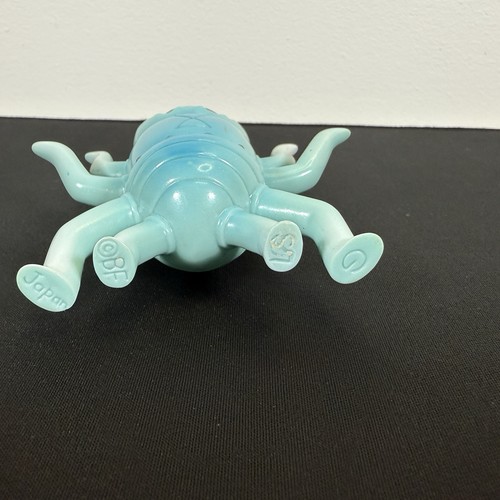 Super 7’s Brian Flynn: Ghostland Black Widow Gargamel Collab Sofubi Vinyl Art - Picture 15 of 15