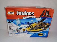LEGO Juniors: Batman vs. Mr. Freeze (10737) Sealed Damaged Box