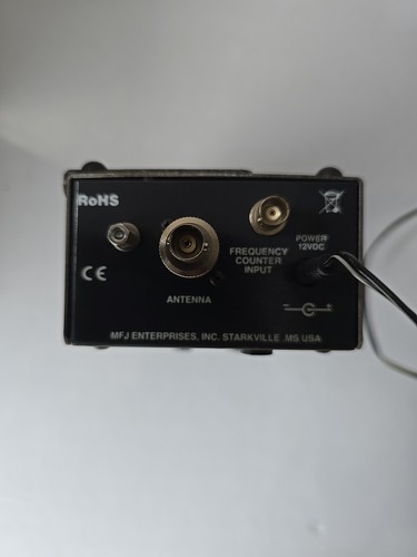 MFJ-259B HF/VHF SWR Antenna Analyzer w/ Box & Adapters - Powers On - AS IS - Zdjęcie 11 z 17
