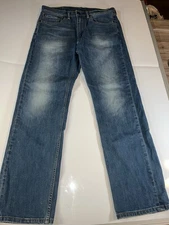 Levis 505 Jeans Size 33x32 Blue Denim Regular Fit Straight Leg Medium Wash