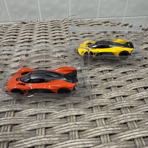 2 Mini GT Aston Martin Valkyries - Sunburst Yellow #744 and Maximum Orange #678 - Picture 6 of 11