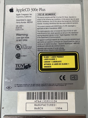 Apple Vintage AppleCD 300e Plus CD-ROM Laufwerk M2918, Powers On - Bild 4 von 6