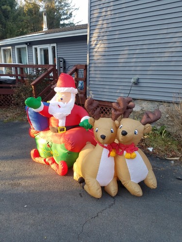 2005 Gemmy Airblown Inflatable Santa Claus With Reindeer 8' Long In Box - Picture 4 of 9