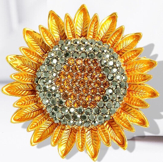 Sunflower Rhinestone Brooch Pin for Women - Stylish Floral Pendant Gift